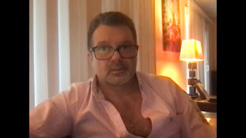 Snapshot of spike69old chatting on 03.12.25 spike69old online show from 03.12.25