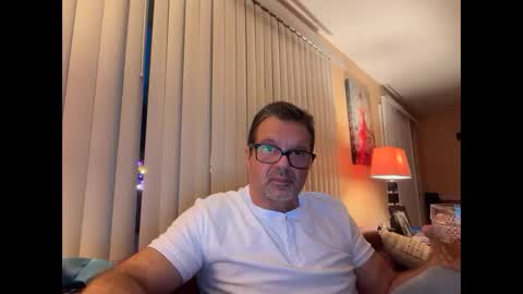 Snapshot of spike69old chatting on 11.21.25 spike69old online show from 11.21.25