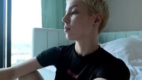 Elizabeth online show from 07.10.26