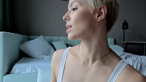 Elizabeth online show from 07.15.26