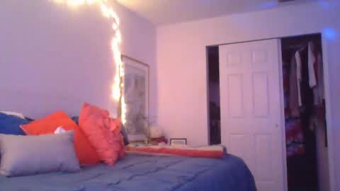 Snapshot of spinwithus chatting on 01.26.25 Rose online show from 01.26.25