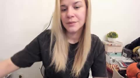 FREE ONLY FANSy online show from 02.12.25