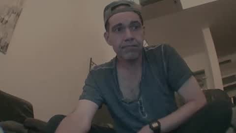 Snapshot of spliffray chatting on 09.09.25 spliffray online show from 09.09.25