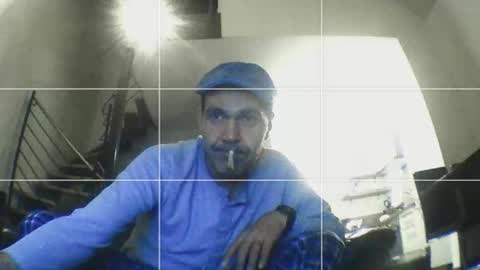 Snapshot of spliffray chatting on 10.07.25 spliffray online show from 10.07.25