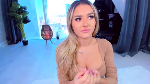 Anna online show from 02.09.25