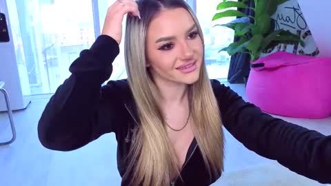 Anna online show from 01.14.26