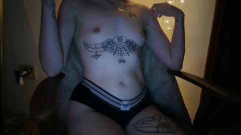 spookybarbiegirl online show from 01.10.25