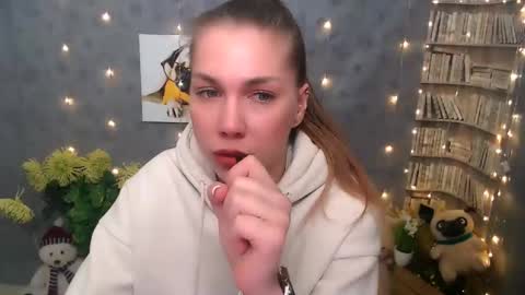 Karina online show from 03.11.25