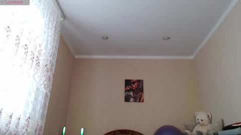 Tips are the best compliment to a woman online show from 09.18.25