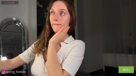 Snapshot of spring_forestx chatting on 04.01.26 Lilly online Monday - Friday ask time in pm online show from 04.01.26