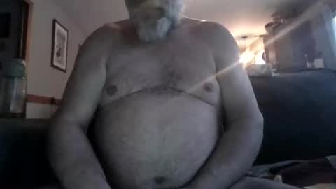 spyceytrucker77 online show from 12.22.25