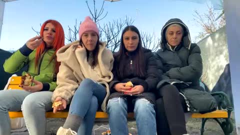 My name is Maya Lush is activeThere are legends that in this room all your wishes can come true  Private is Open online show from 01.02.25