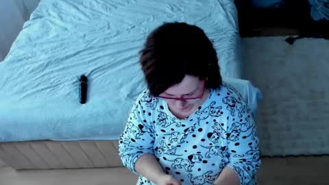 Kim online show from 04.04.26