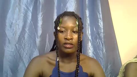 Snapshot of squirting_freak chatting on 09.18.25 squirting_freak online show from 09.18.25