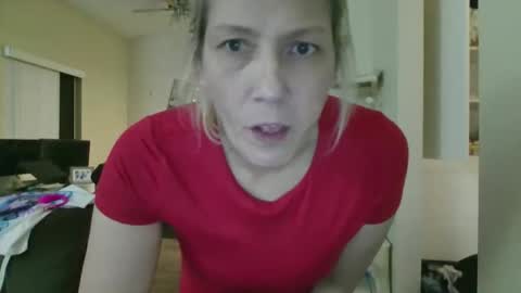 SquirtingDuo online show from 12.05.25