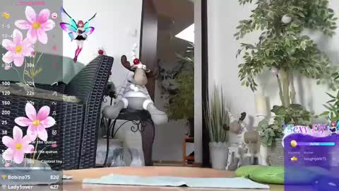 Monica online show from 12.08.24