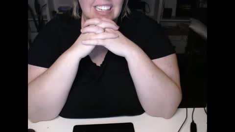 Messi Jessi online show from 02.20.25