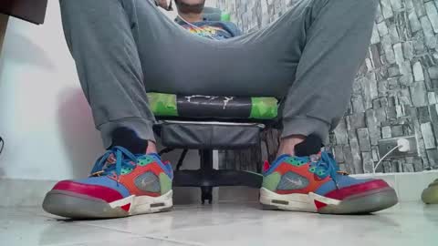 sr master cum its my old account online show from 01.28.25