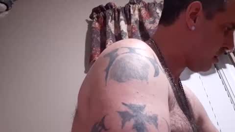 srnewton978 online show from 01.31.25