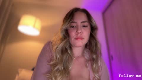 Sophie 3 online show from 06.12.26