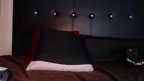 Snapshot of srta_luciana chatting on 05.11.26 . . online show from 05.11.26