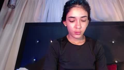 Snapshot of srta_luciana chatting on 05.12.26 . . online show from 05.12.26