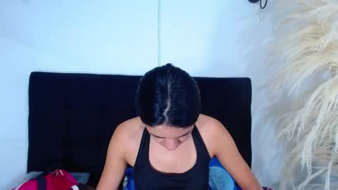 Snapshot of srta_luciana chatting on 05.25.26 . . online show from 05.25.26