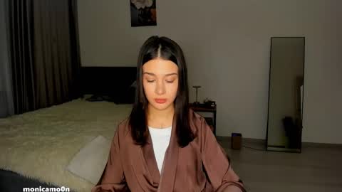 Snapshot of ssash1mii chatting on 12.06.24 Hey guys i miss you so much online show from 12.06.24