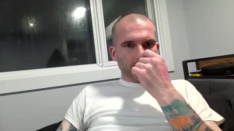 Snapshot of sscccooottt chatting on 04.26.26 sscccooottt online show from 04.26.26