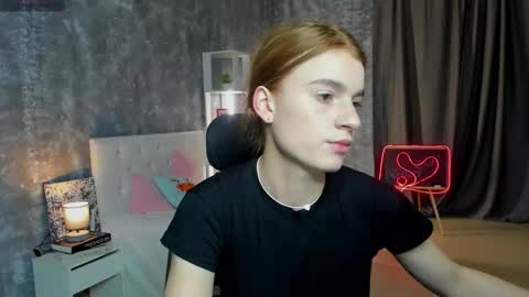 stacey__doll online show from 10.14.25