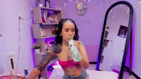 Stacey lee online show from 02.20.26