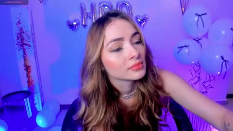 Snapshot of staceywood_ chatting on 03.01.25 Stacy Woods online show from 03.01.25