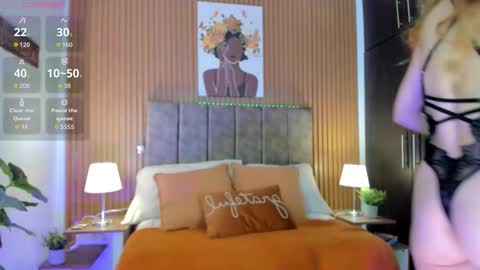 Snapshot of staceywood_ chatting on 01.19.26 Stacy Woods online show from 01.19.26