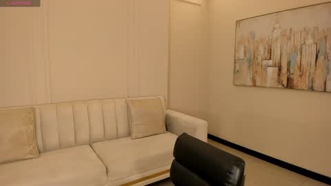 Snapshot of staceywood_ chatting on 04.16.26 Stacy Woods online show from 04.16.26