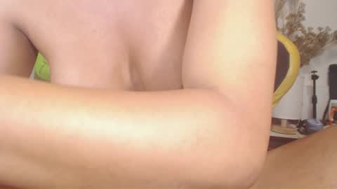 Snapshot of stacy_cummer chatting on 11.02.25 stacy_cummer online show from 11.02.25