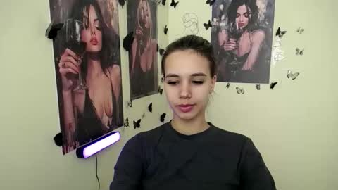 Stacy online show from 09.14.25