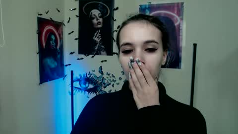 Stacy online show from 11.22.25