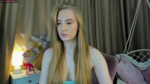 Stacy Mon Tue Wed Thu Fri Sun GMT GMT 3 1000am - 0400pm  online show from 04.08.26