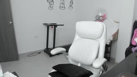 Zulma Yisset online show from 01.09.26