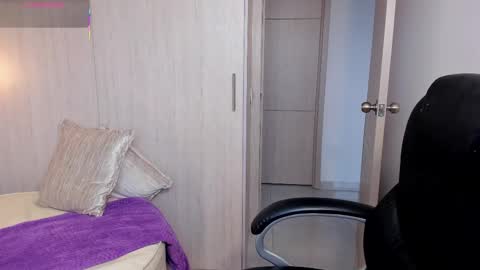 Stacy Conner online show from 11.14.25