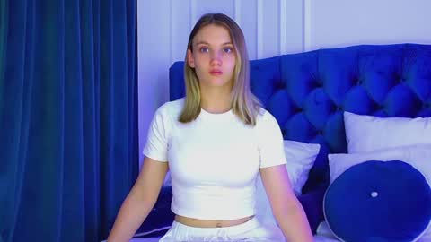 Snapshot of stacyevancesss chatting on 07.06.26 StacyEvances online show from 07.06.26