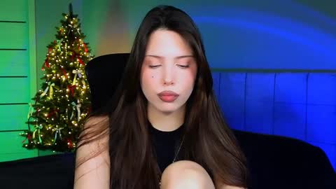 Snapshot of stacygonzales_ chatting on 12.19.24 Bye bye dear See you on December 3st online show from 12.19.24