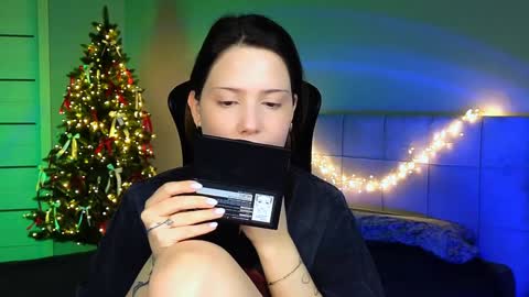 Snapshot of stacygonzales_ chatting on 01.07.25 Bye bye dear See you on December 3st online show from 01.07.25
