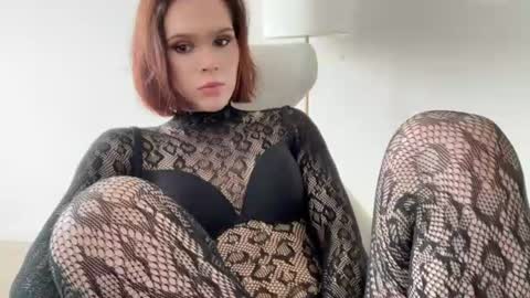 Snapshot of stacyluxxe chatting on 07.16.26 Stacy online show from 07.16.26