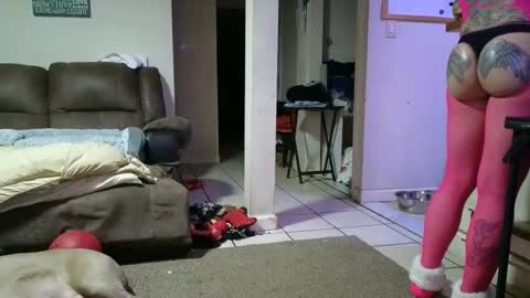 Submissive Slut LOVES adoration online show from 02.02.25