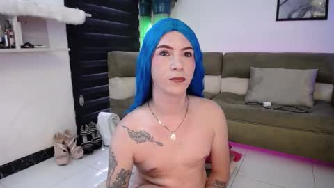 Snapshot of staicy_ chatting on 11.06.25 stacy online show from 11.06.25