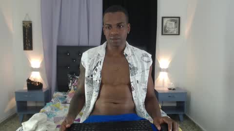Snapshot of stanley_black chatting on 10.03.25 Stanley Black online show from 10.03.25
