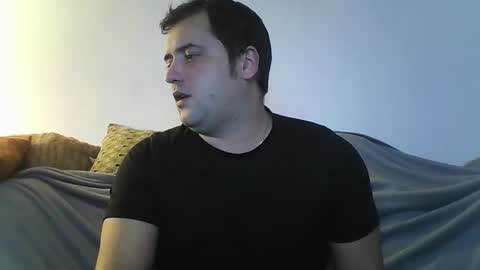 Snapshot of stanxxx1995 chatting on 12.17.25 stanxxx1995 online show from 12.17.25