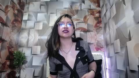 S T A R online show from 04.11.26