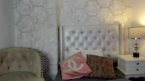 Snapshot of star_angel_ chatting on 02.26.26 star angel online show from 02.26.26